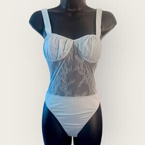 Danielle Bernstien Size XXS 00 Delicate Blue Lace Sweetheart Bodysuit Teddy